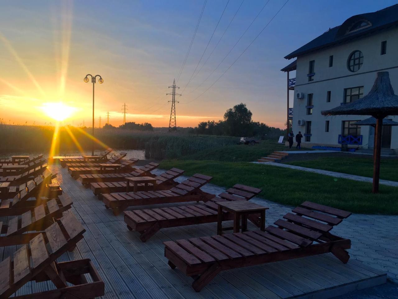 Pensiunea Obretin All Inclusive Mila Douazeci si Trei Bagian luar foto